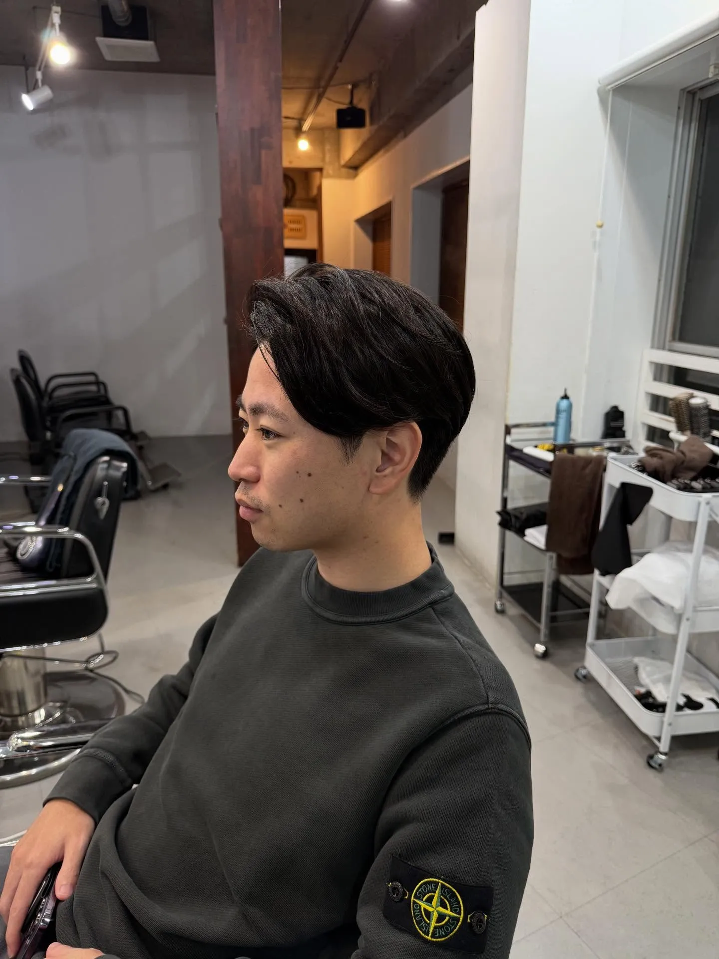 中野で叶える大人のかきあげパーマ｜メンズ特化プライベートサロ...